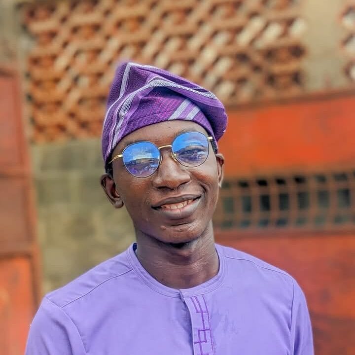 Emmanuel Akinfulubi - Developer and Designer